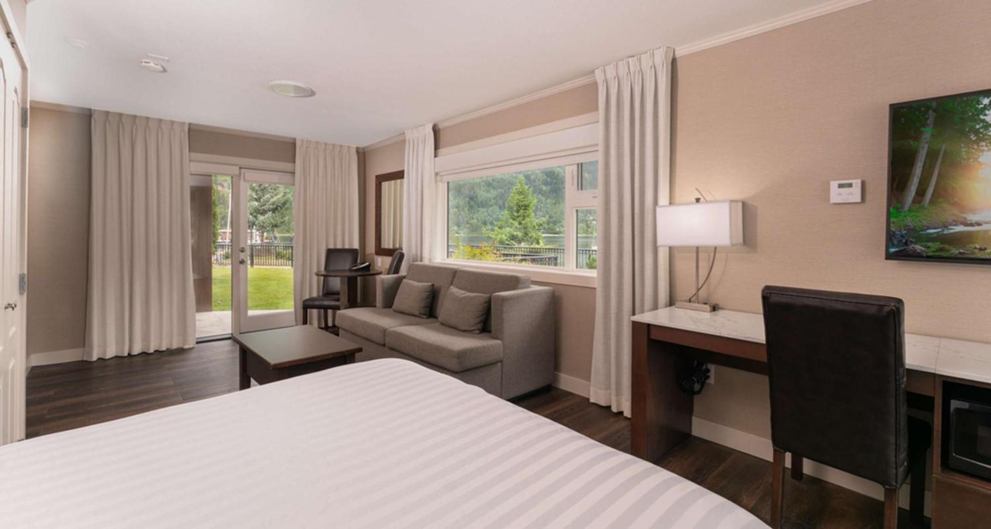 Prestige Lakeside Resort, Worldhotels Elite Нелсън Екстериор снимка